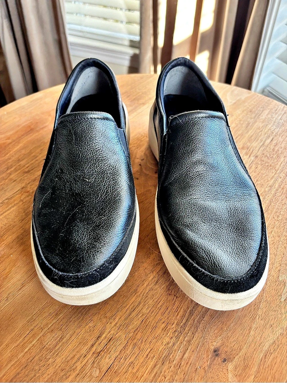 Vionic Kearny Platform Slip-On Sneaker Sneakers in Black & White